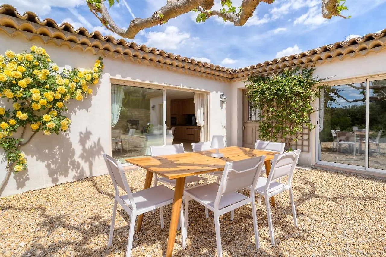Holiday home Villa Des Roses A Lorgues