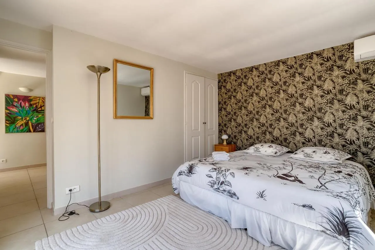 Holiday home Villa Des Roses A Lorgues